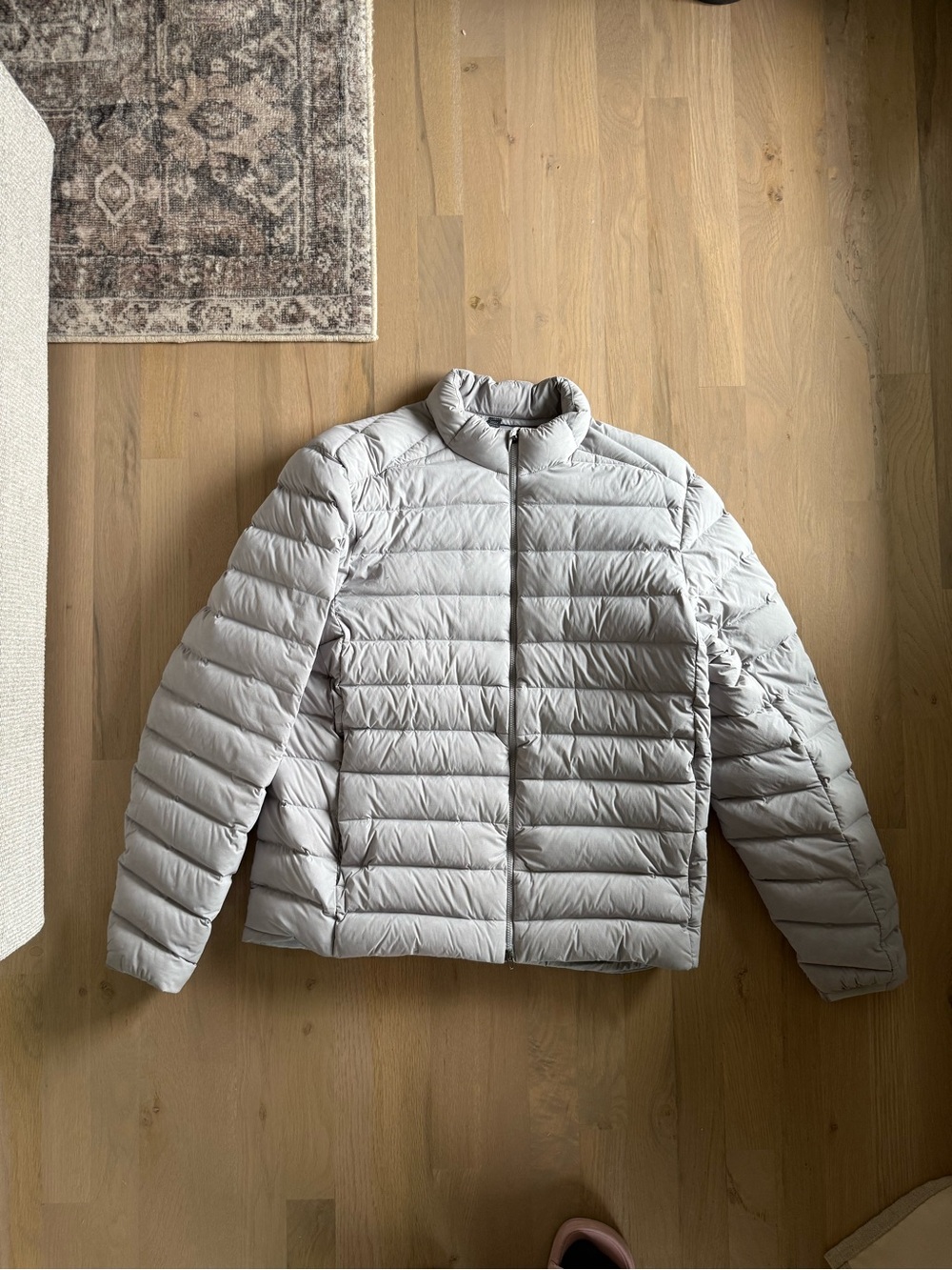 Lululemon Light Gray Men's Quilted down Jacket